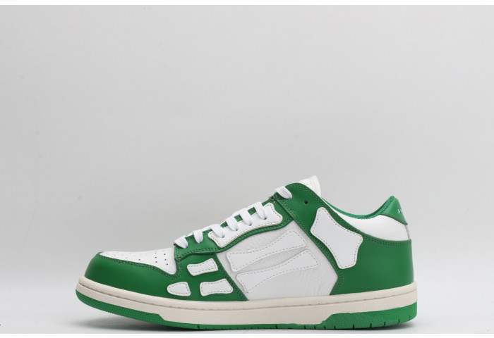 AR1M1 Low-Top Sneaker