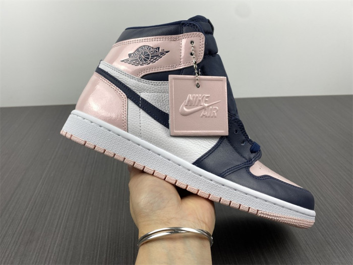 Air Jordan 1 High OG “Atmosphere” DD9335-641