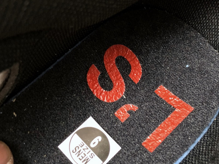 Air Jordan 1 Retro High OG NRG“Not For Resale” 861428-107