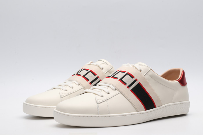 G*u*i low-top sneaker