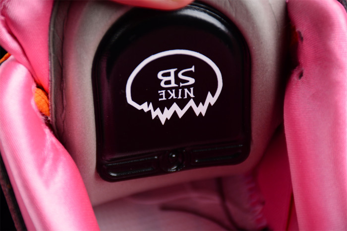 The Powerpuff Girls x Nk SB Dunk Low FD2631-600