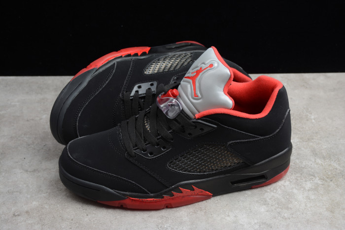 Air Jordan 5 Retro Low “Alternate 90” black/ red mens 819171-001