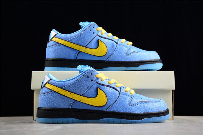 The Powerpuff Girls x Nk SB Dunk Low FZ8320-400